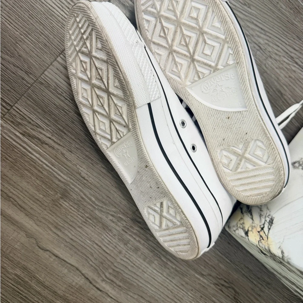 Converse White Low Top Canvas Sneakers with Black Trim - Picture 4 of 7